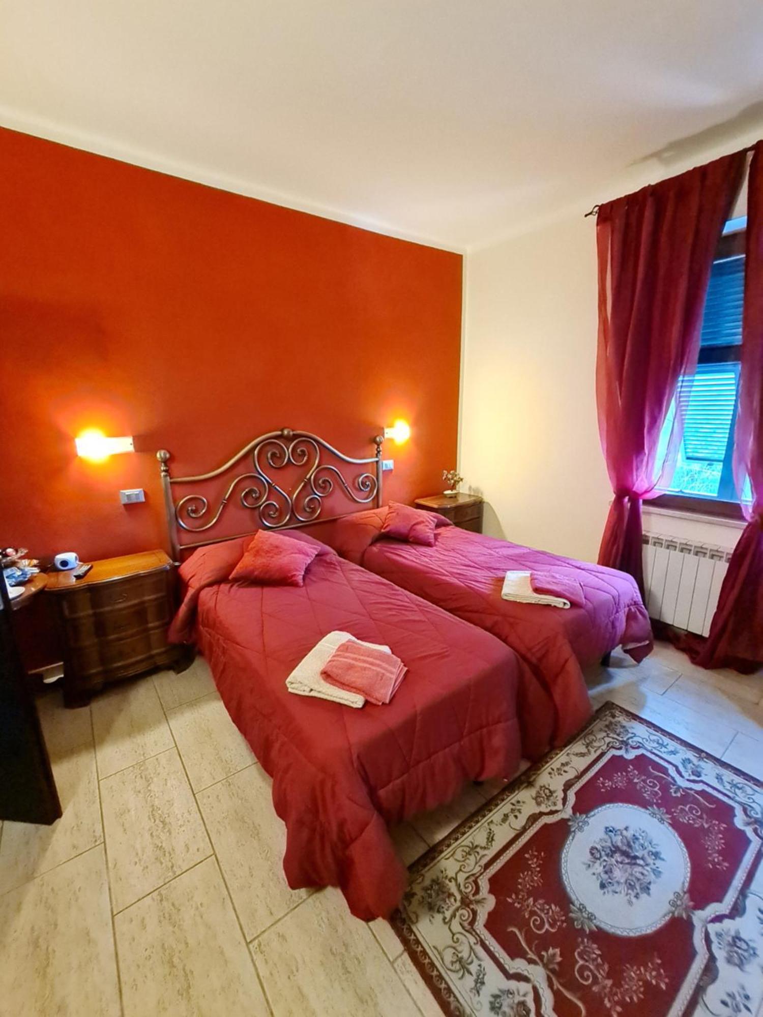 B&B Al Calcandola 萨尔扎纳 客房 照片